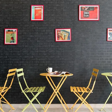 Ibis Styles Rooftop & 3*