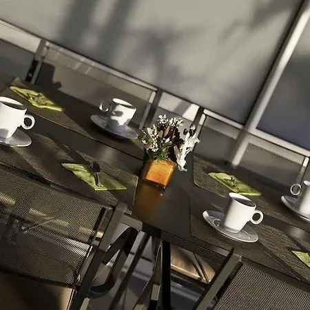 Ibis Styles Rooftop & Hotel