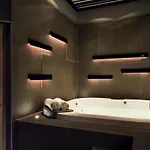 Ibis Styles Rooftop & Hotel 3*