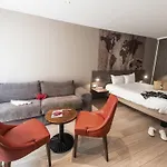 Hotel Ibis Styles Rooftop &