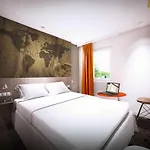 Ibis Styles Rooftop & Hotel Hyeres