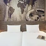 Ibis Styles Rooftop & 3* Hyeres