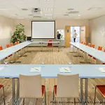 Hotel Ibis Styles Rooftop &