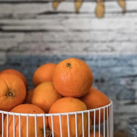 Ibis Styles Rooftop & ホテル イエール