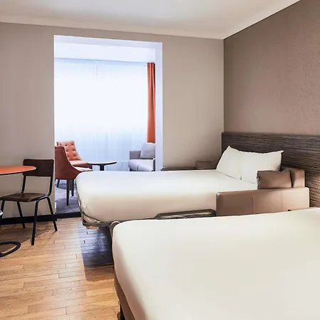 ホテル Ibis Styles Rooftop &