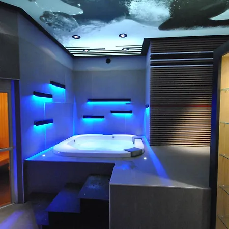 Ibis Styles Rooftop&spa 3*