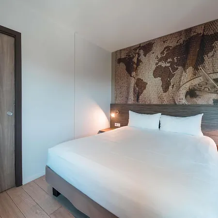 Ibis Styles Rooftop &