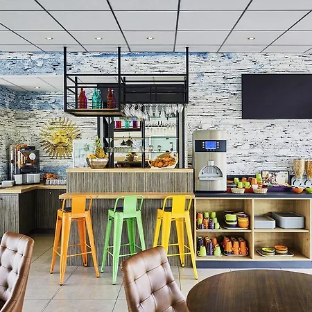 Hotel Ibis Styles Rooftop&spa 3*