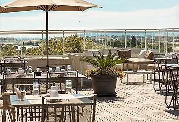 Ibis Styles Rooftop & Hyères