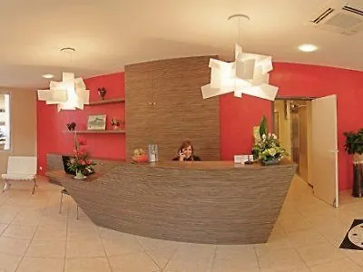 Ibis Styles Rooftop & Hotel