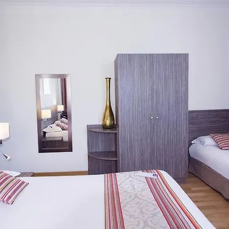 Ibis Styles Rooftop & Отель 3*