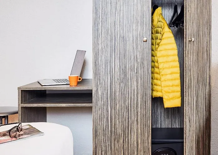 Szálloda Ibis Styles Rooftop & Hyères