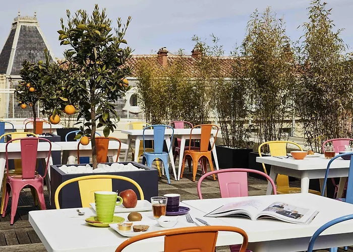 Ibis Styles Rooftop & Szálloda Hyères