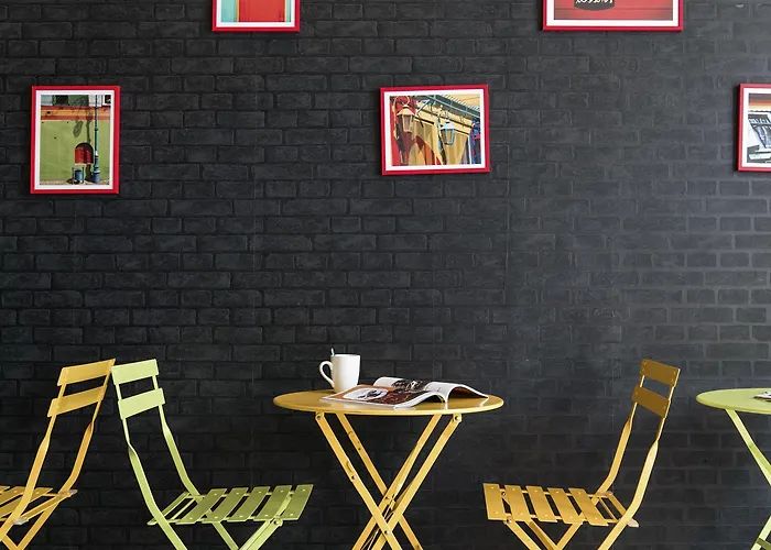 Ibis Styles Rooftop & Hotel Hyères