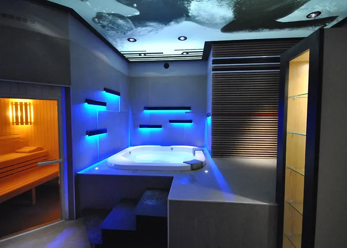 Ibis Styles Rooftop & 3*