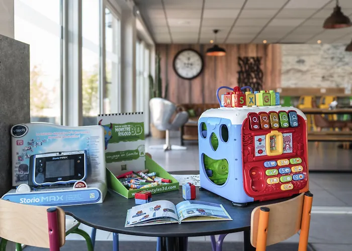 Ibis Styles Rooftop & 3*