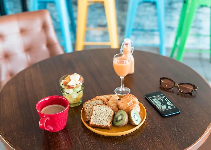 Ibis Styles Rooftop & 3*