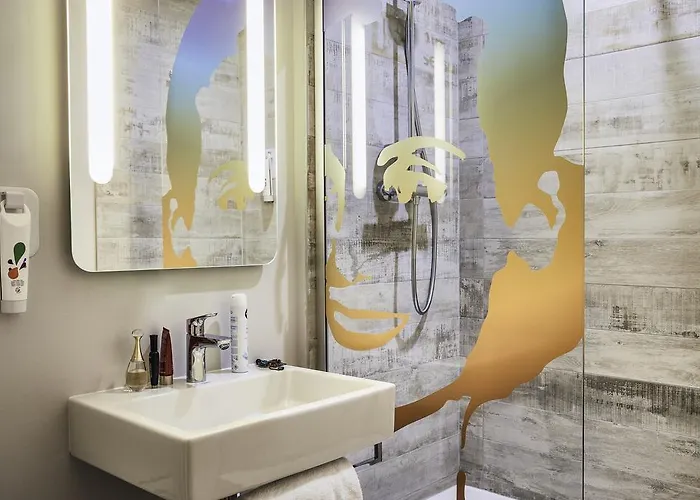 Szálloda Ibis Styles Rooftop & Hyères