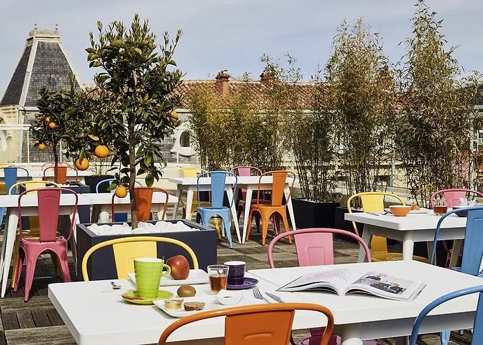 Hotel Ibis Styles Rooftop & 3*